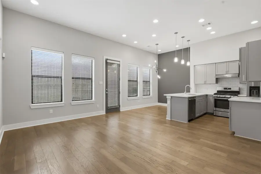 614 Thornton Road #D, Houston, TX 77018 - #3