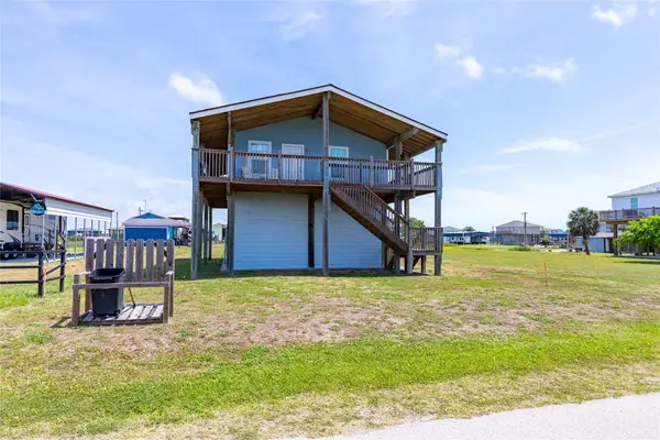 964 S Sage Road, Crystal Beach, TX 77650