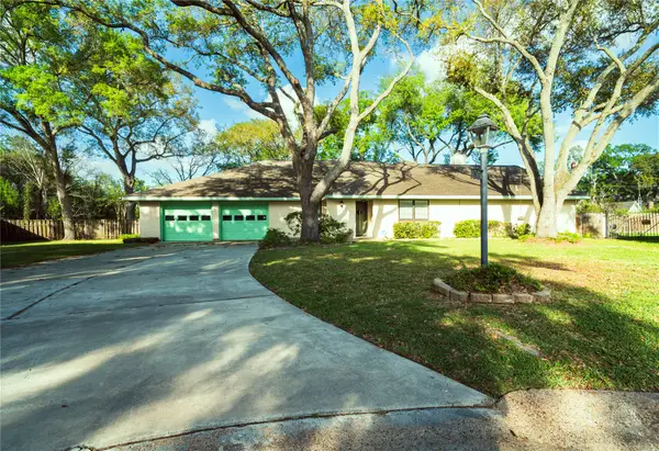 1716 Tara Circle, Texas City, TX 77591