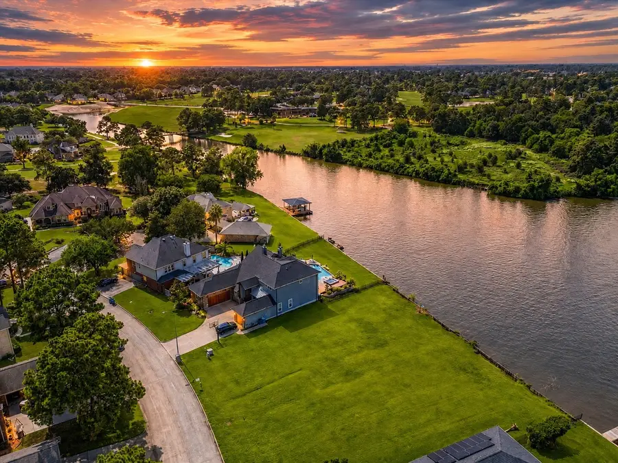 18821 Aquatic Drive, Houston, TX 77346 - #2