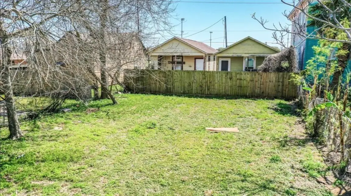 2718 Avenue L, Galveston, TX 77550 - #1