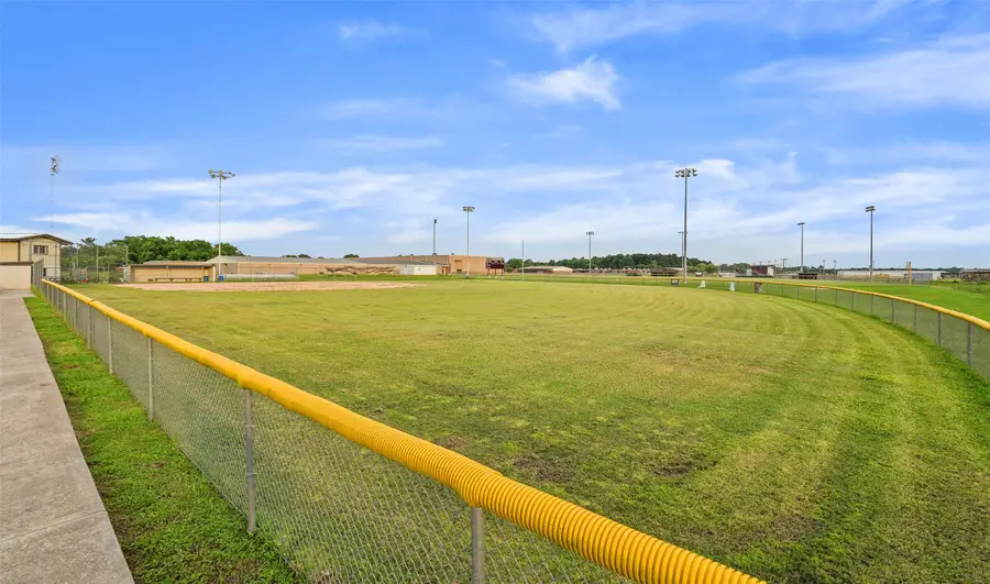 1031 Tarkington Timbers Drive, Cleveland, TX 77327 - Image #3