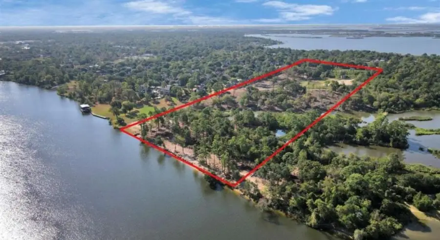 000 W Wallisville Road, Highlands, TX 77562 - #2