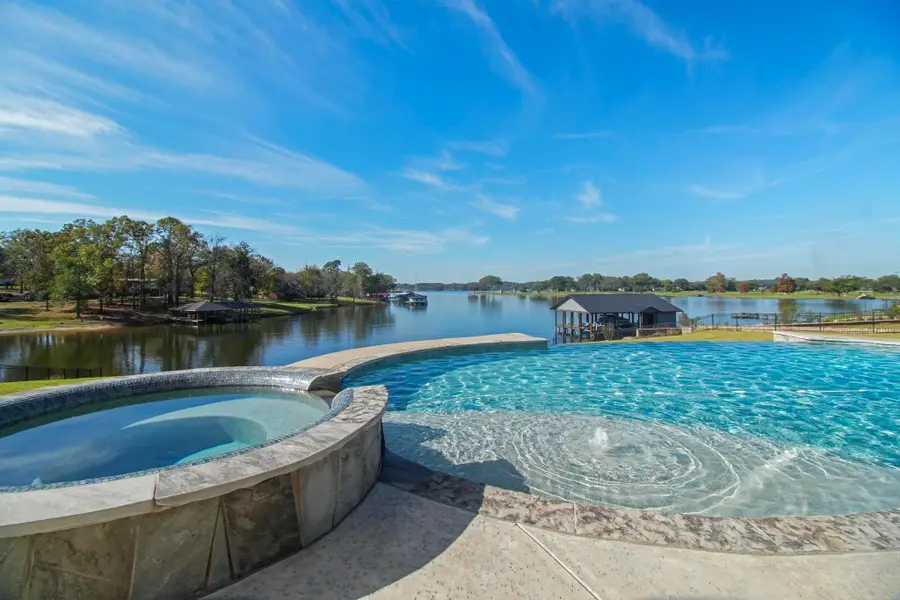 22240 Mallards Cove Court, Bullard, TX 75757 - Image #3