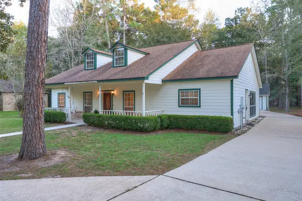 12 Timber Lane, Conroe, TX 77384