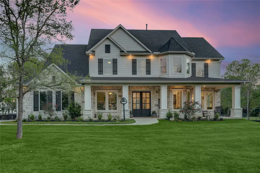 4902 Brazos Lakes Drive, Richmond, TX 77469 - #2