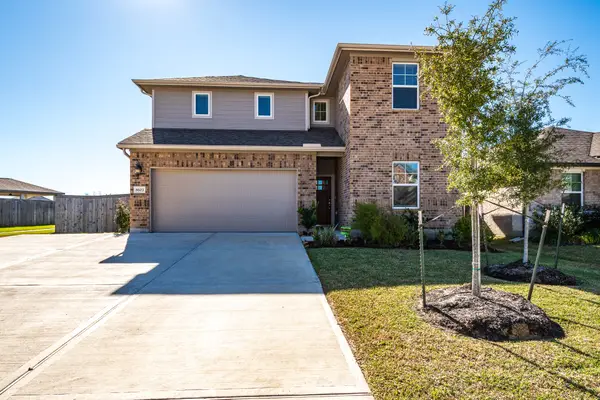 8603 Treetop Heights Drive, Baytown, TX 77523