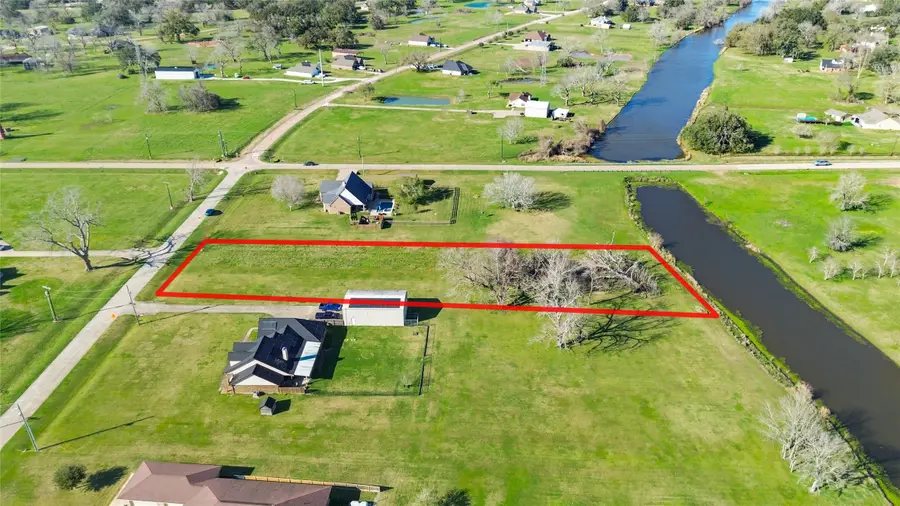 819 Mill Road, Angleton, TX 77515 - #2