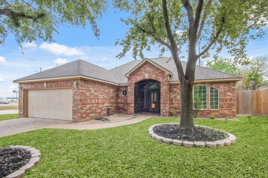 15630 Hatfield Hollow Drive, Tomball, TX 77377 - Image #2