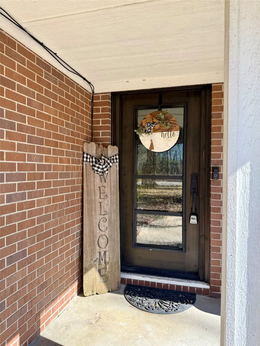 410 Lee Lane, Vidor, TX 77662 - #2