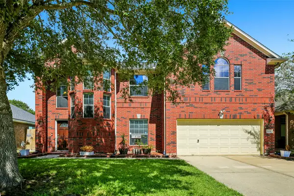 1122 Chase Park Drive, Bacliff, TX 77518