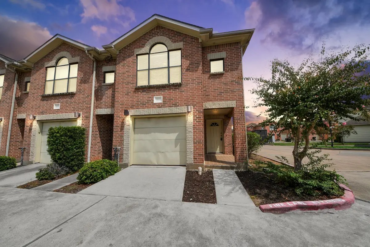 5941 South Loop E #205, Houston, TX 77033 - #1