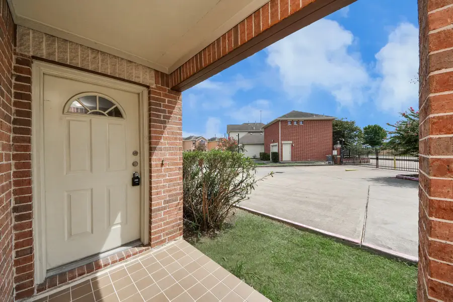 5941 South Loop E #205, Houston, TX 77033 - #2