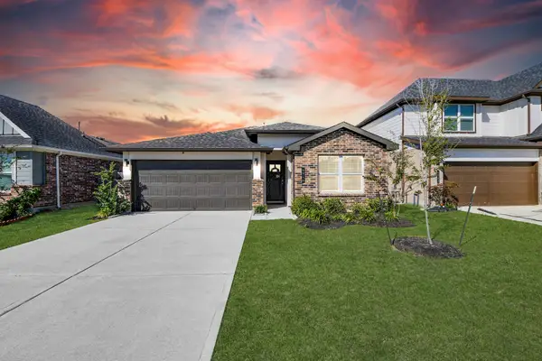 4946 Pine Haven Lane, Fresno, TX 77545