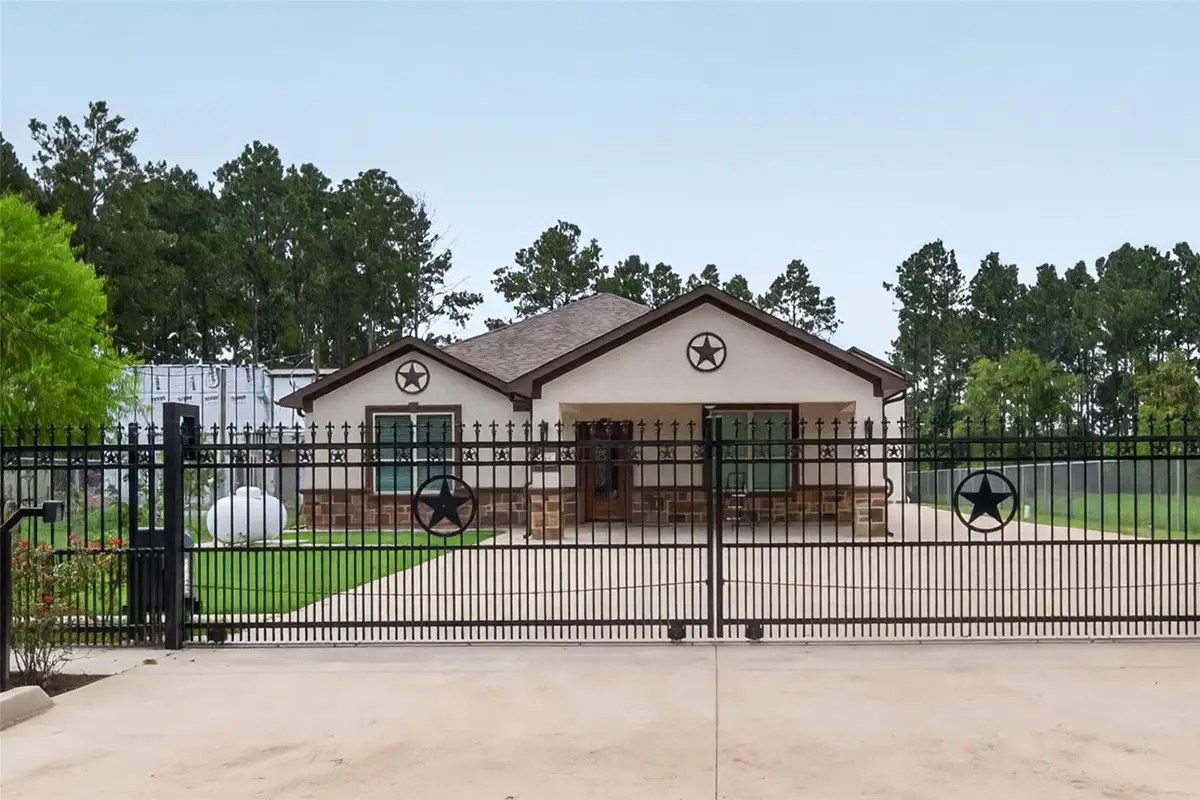432 County Road 3479a, Cleveland, TX 77327 - #1