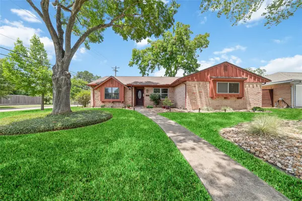 7434 Carew Street, Houston, TX 77074
