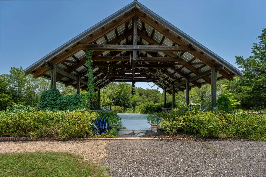 5601 Wickel Road, Burton, TX 77835 - #2