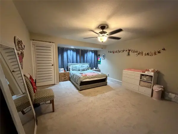 2409 Bering Drive #18, Houston, TX 77057