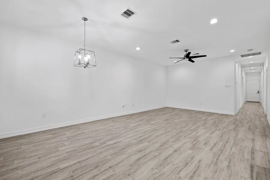 5430 Heron Drive, Houston, TX 77033 - #2