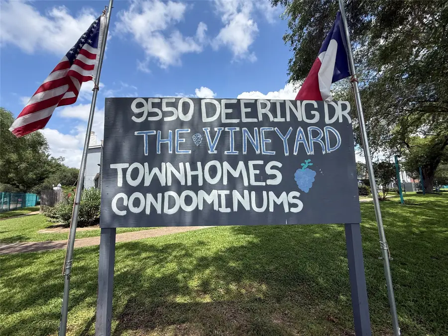 9550 Deering Drive #210, Houston, TX 77036 - #3