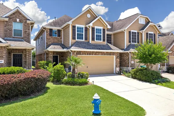 8433 Sunset Loch Drive, Spring, TX 77379