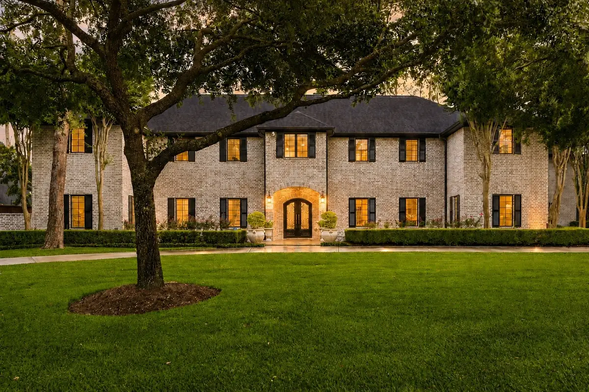 11407 Holidan Way, Hedwig Village, TX 77024 - #1