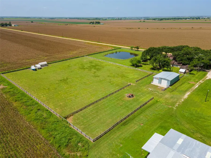 8711 County Road 403, El Campo, TX 77437 - #3