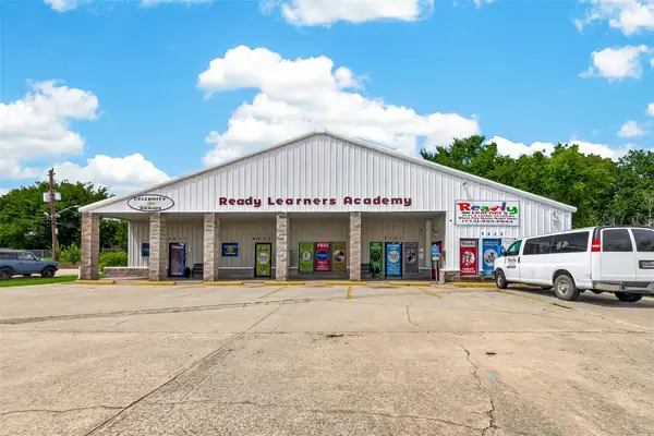 4720 Yellowstone Boulevard, Houston, TX 77021