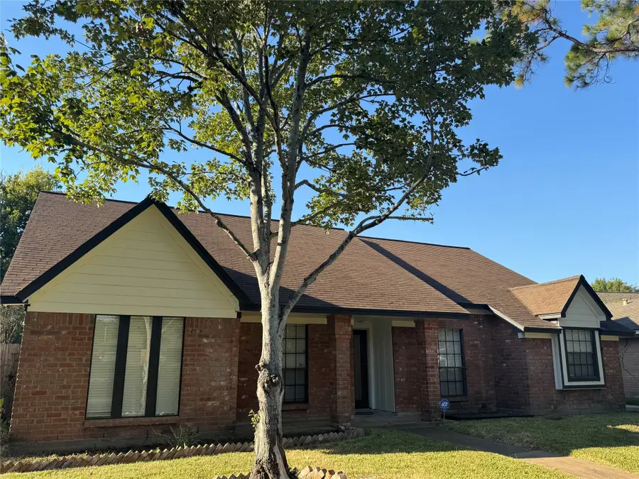 9106 Sabastian Drive, Houston, TX 77083 - Image #2