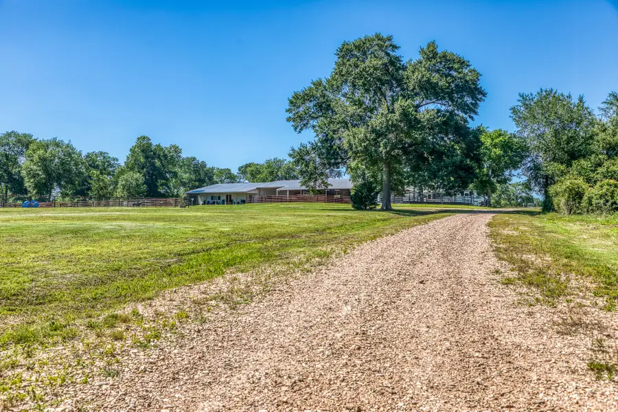 16597 Fm 912, Washington, TX 77880 - #3