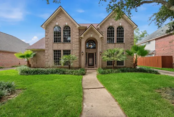 2202 Parkview Lane, Missouri City, TX 77459