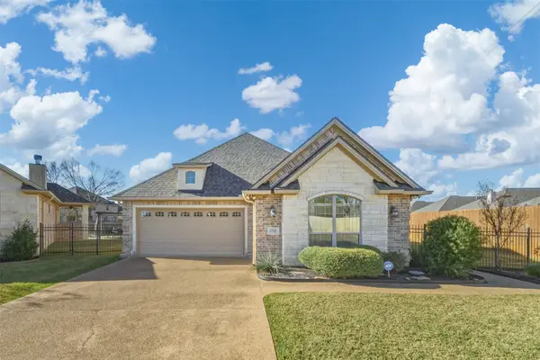 1700 Lakeshore Court, College Station, TX 77845