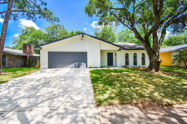 2110 Quail Valley East Drive, Missouri City, TX 77459
