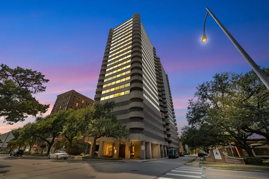 5000 Montrose Boulevard #15C, Houston, TX 77006 - #2
