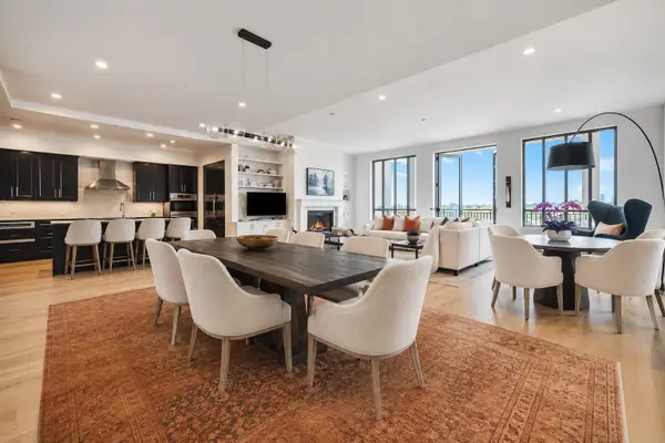 2325 Welch Street #704, Houston, TX 77019