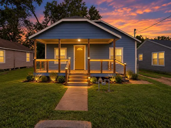 1622 W Milam Street, Wharton, TX 77488