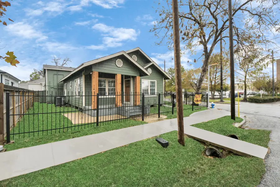 4102 Engelke Street, Houston, TX 77003 - #2