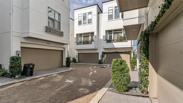 5429 Larkin Street, Houston, TX 77007