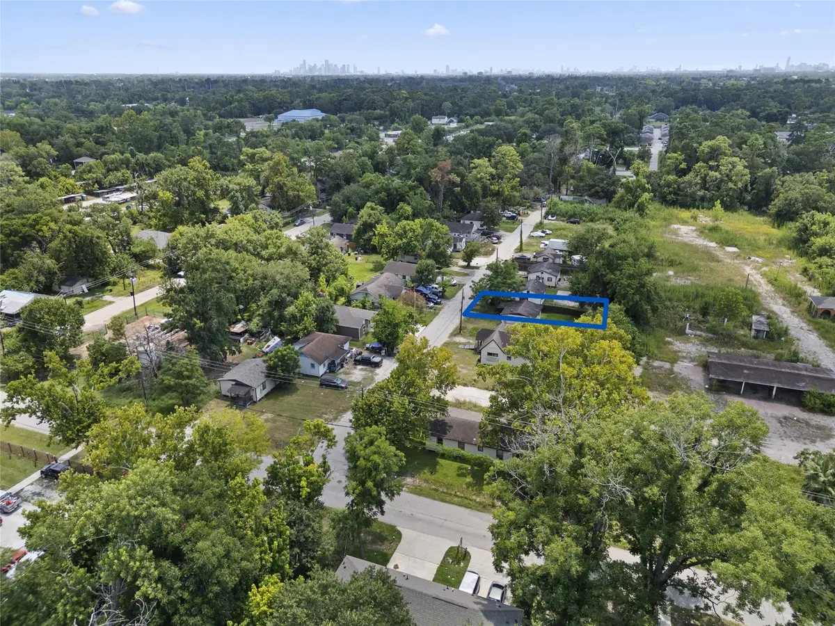 7335 Parkes Street, Houston, TX 77088 - Image #1