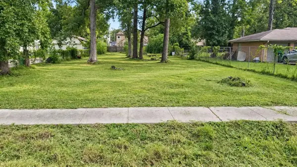 9314 Wiloak Street, Houston, TX 77028