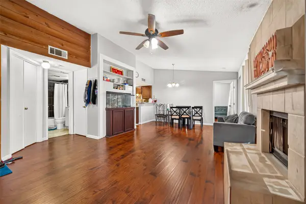 10555 Turtlewood Court #2105, Houston, TX 77072