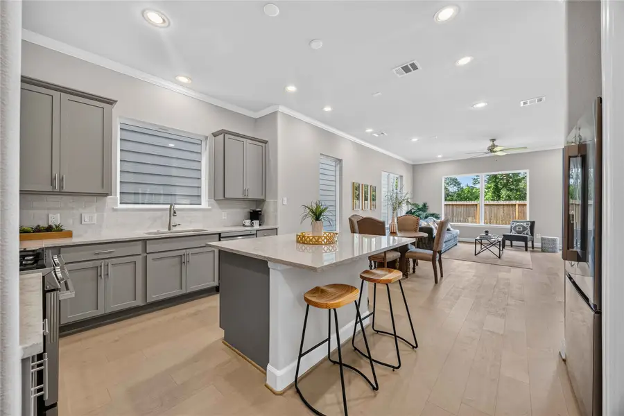 5525 Katy Freeway, Houston, TX 77007 - #3