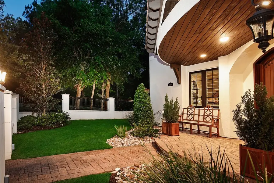 110 Lakeside Cove, The Woodlands, TX 77380 - #2