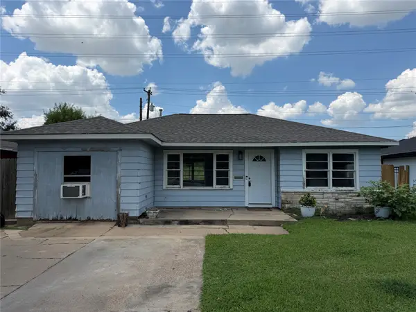 2209 18th Street, Galena Park, TX 77547