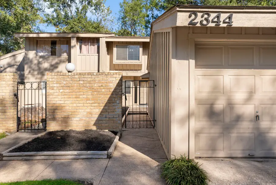 2344 W Settlers Way, The Woodlands, TX 77380 - Image #3