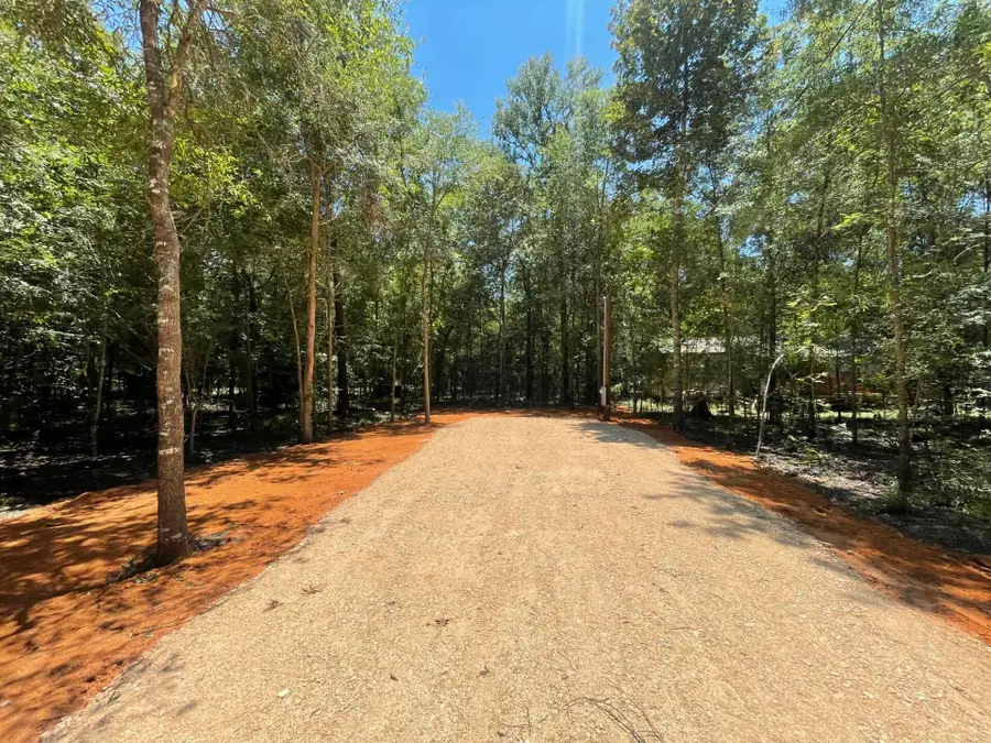 269 Cloverdale, Livingston, TX 77351 - #2
