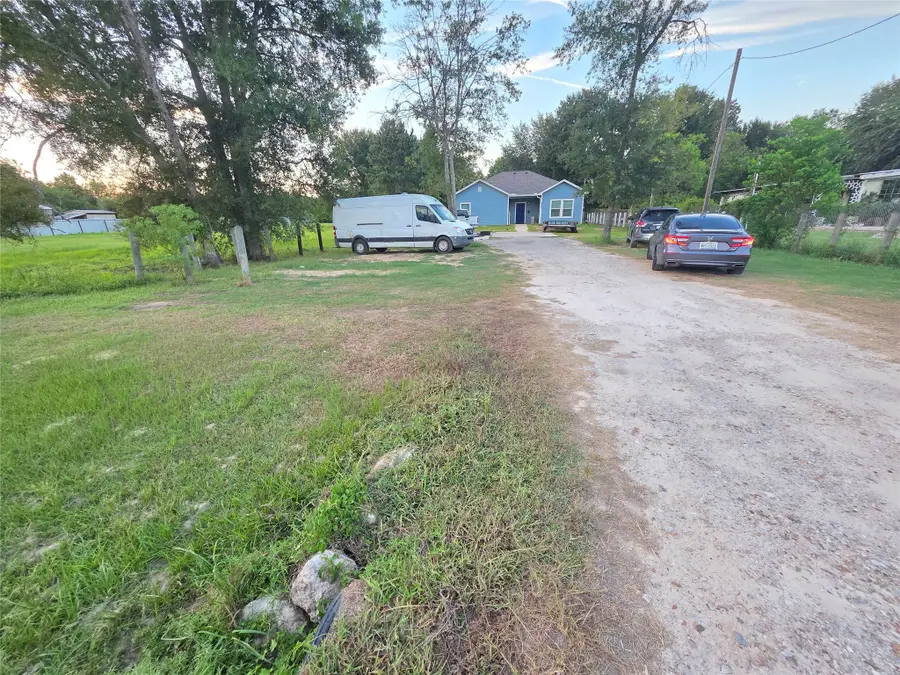 737 County Road 3406, Cleveland, TX 77327 - #2