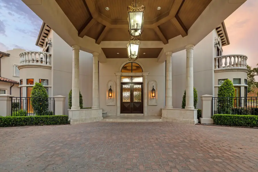 5412 Sturbridge Drive, Houston, TX 77056 - #3