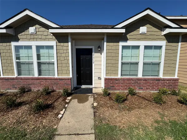 21719 S Mossy Field Lane, Spring, TX 77388