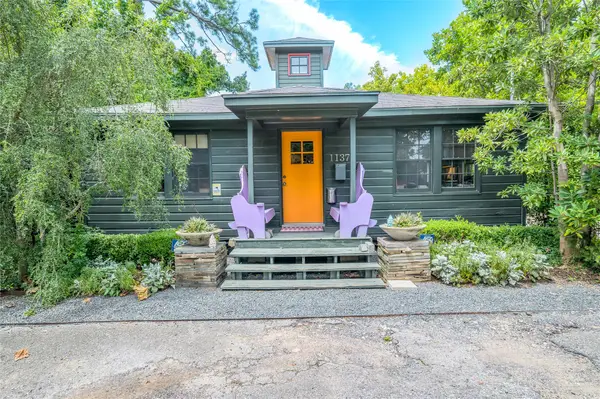 1137 W 26th Street, Houston, TX 77008